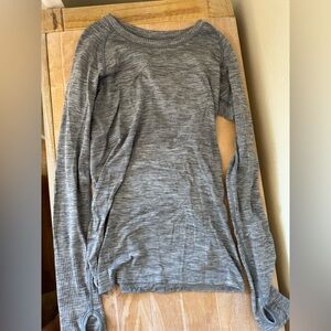 Lululemon Swiftly Tech Long-Sleeve Shirt 2.0 Hip Length